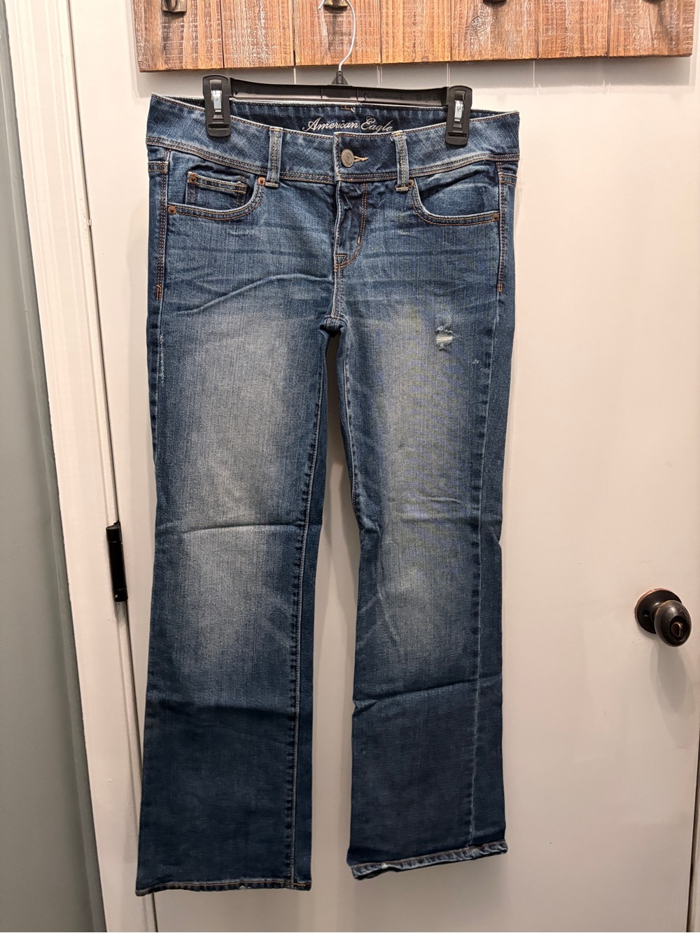 American Eagle Outfitters Women's Medium Blue Bootcut Jeans
